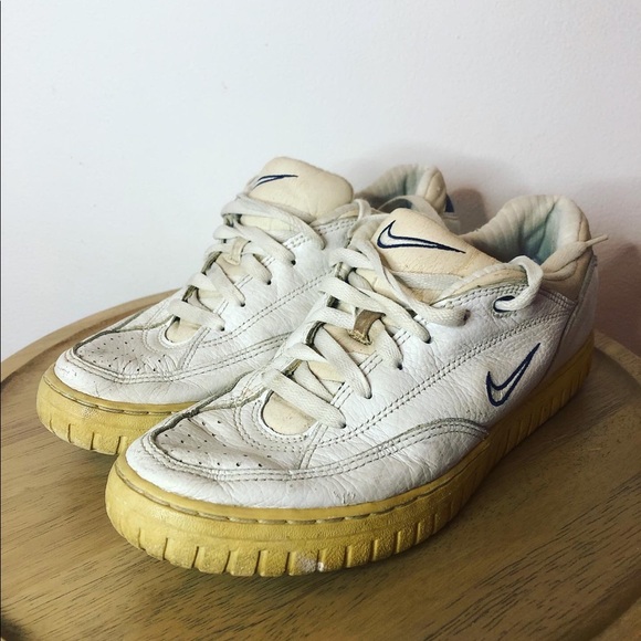 90's vintage nike shoes